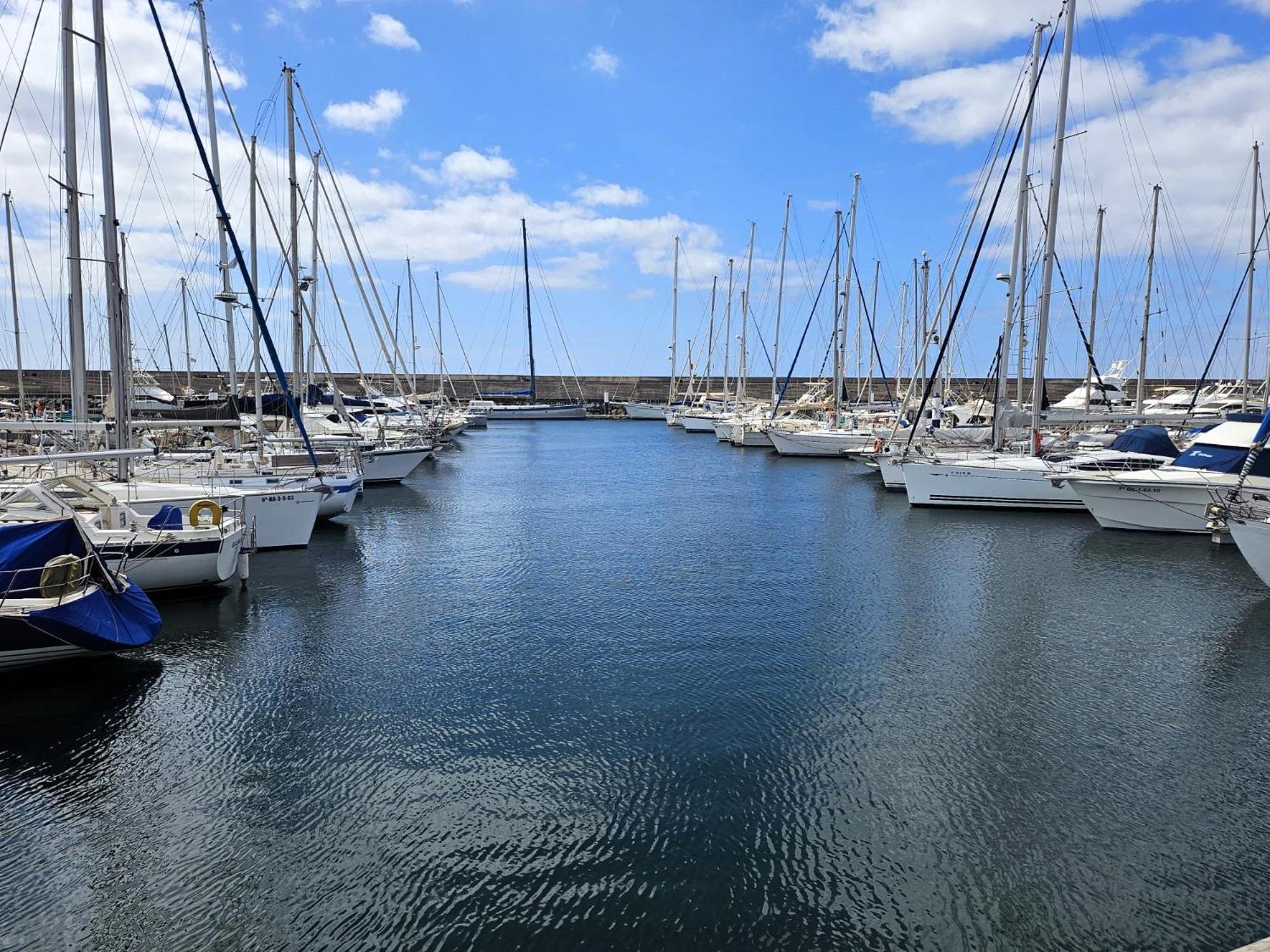 Duplex Noray Vista A La Piscina Lägenhet Puerto Calero Exteriör bild