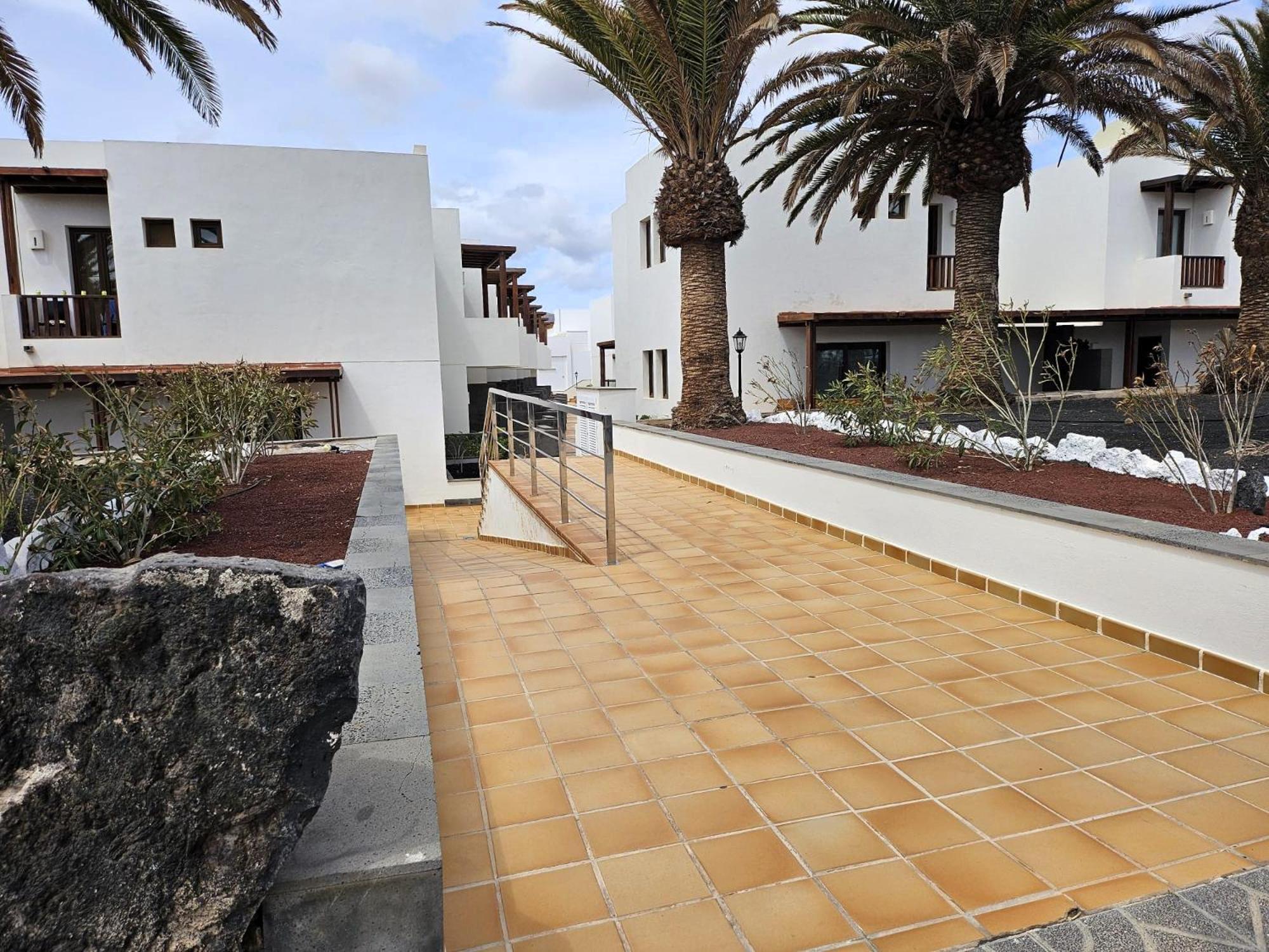 Duplex Noray Vista A La Piscina Lägenhet Puerto Calero Exteriör bild