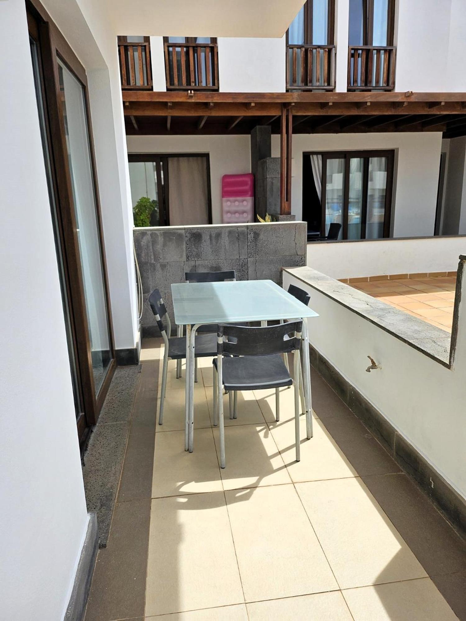 Duplex Noray Vista A La Piscina Lägenhet Puerto Calero Exteriör bild